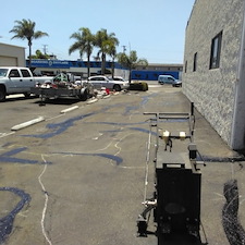 Precision-Hot-Crack-Filling-for-an-Asphalt-Driveway-in-Newport-Beach-CA 0